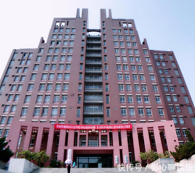 没法合并大学，我就聘用校长，985大学聘用211校长有感