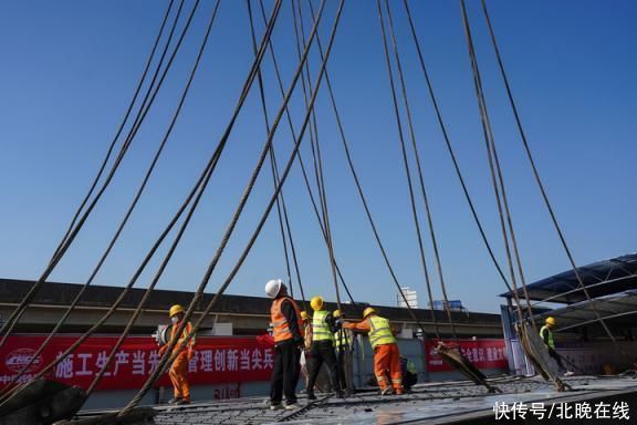 人流、物流日渐繁盛！粤港澳大湾区启动“加速键”