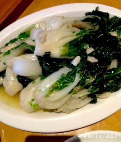 莼菜|女人不想早衰,建议吃4种食物,养肌护肤,美颜抗衰,能祛皱润肤