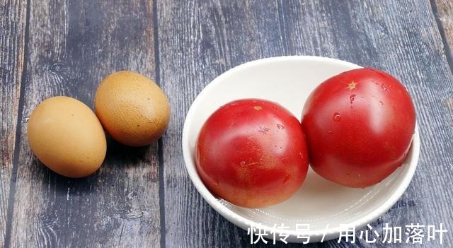 西红柿猪肉豆腐丸子!