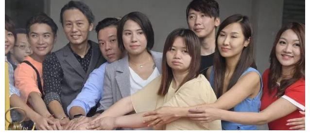 亚视签约37岁落选亚姐?不要“网红脸”,也没必要用“大妈脸”吧!