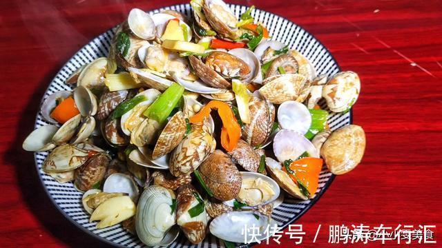 炒花蛤，最忌直接下锅就炒，教你正确做法，出锅鲜嫩无沙，不腥气