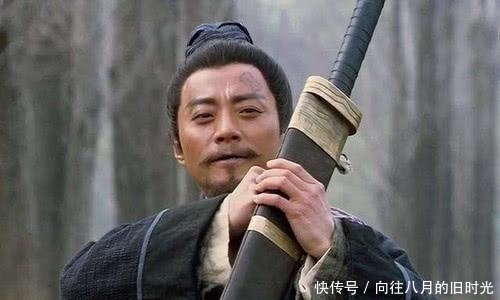 水浒传中,宋江文的不行,武的也不行,为什么能当梁山首领