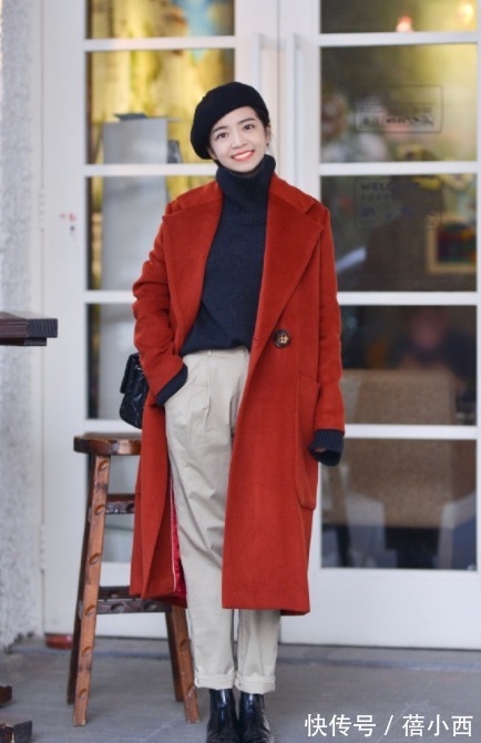 毛衣|秋冬还是穿“大衣”最高级,搭配毛衣、牛仔裤、半身裙时髦又气质