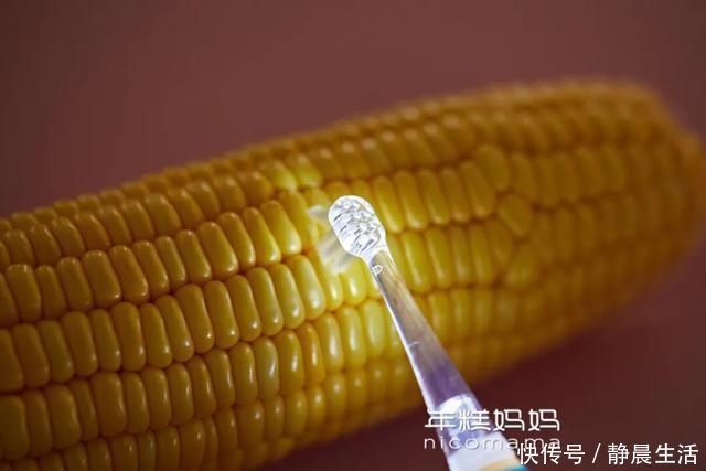 答案|电动牙刷伤牙龈?儿童牙刷越软越好?答案跟你想得不一样