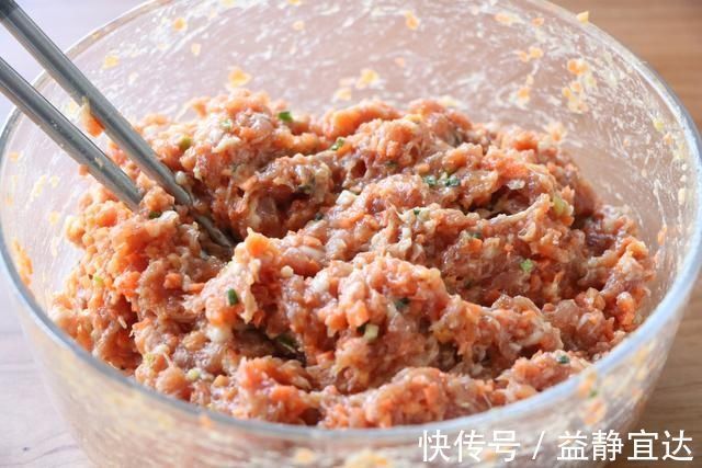 鸡蛋饺|这道菜老少皆宜，比蛋饺简单快手，年夜饭做给家人吃妥妥的