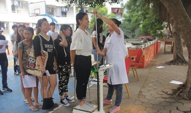 第二性征|初中孩子有这几个表现,说明身体已经停止发育,以后想要长高很难