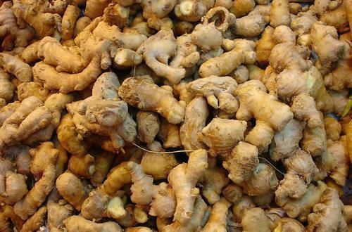 养生|吃姜要不要去皮?吃对养生,吃错伤身,3大禁忌,错一个都不行!