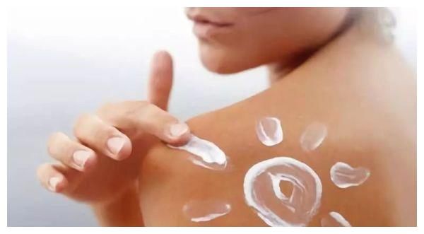 五一出行带上这些精油，不晕车、防晒还解困