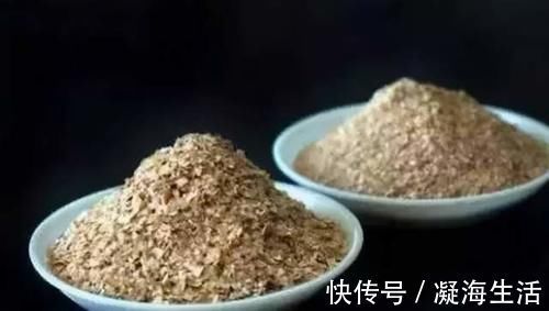 用多就死窝，用少能连杆，千里香这么用，天冷天热都有鱼