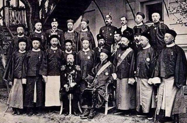 天国运动|3万清军夜屠20万太平军，为何没有遭到反抗，只因李鸿章背信弃义