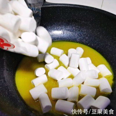  春节必备小零食～蔓越莓牛扎饼#福气年夜菜#