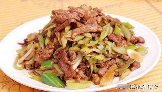 笋干红烧肉|香喷喷的几道家常菜，学会了不用去餐厅，自己做更美味更实惠