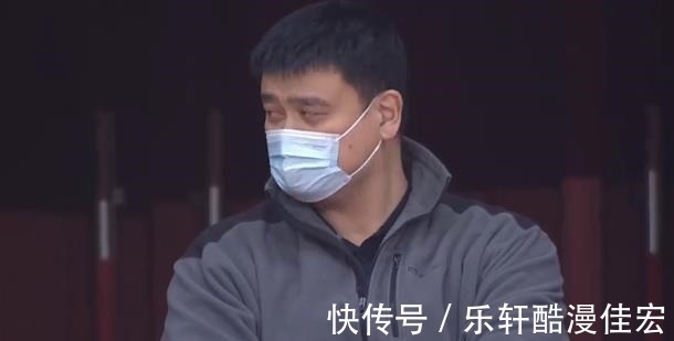 同曦|姚明观战!广东队和鱼腩打得有来有回,对于易建联的依赖非常大!