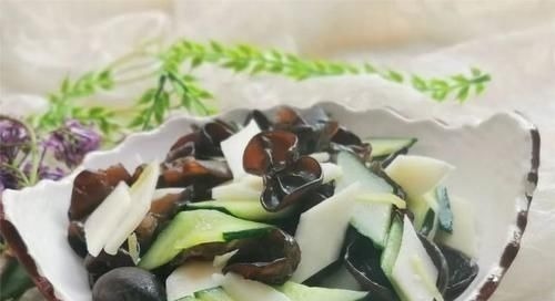 七道家常小炒菜，10分钟就可以上桌，美味又下饭，做法简单，关键还不贵！