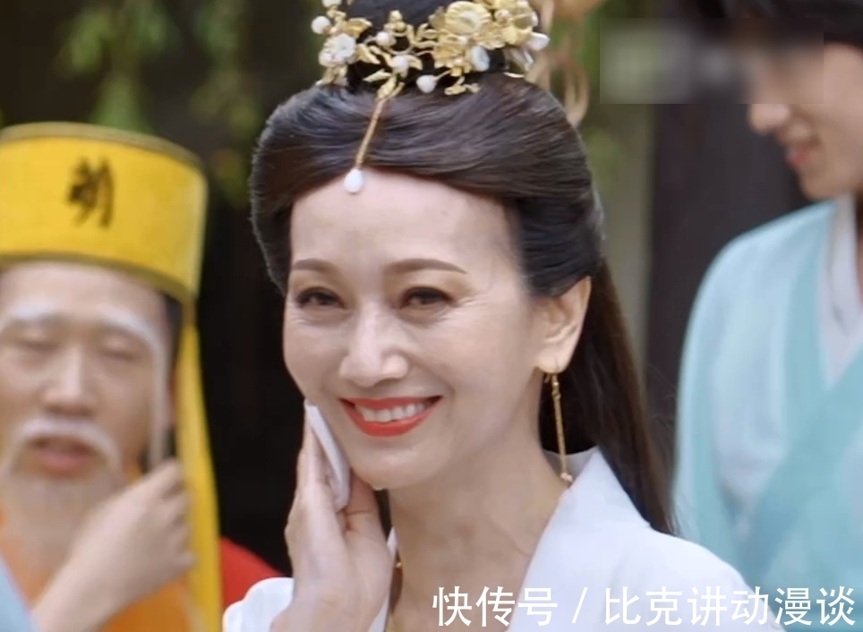 萌探|赵雅芝加盟《萌探》录制,皮肤松弛老态明显,66岁状态未免太真实