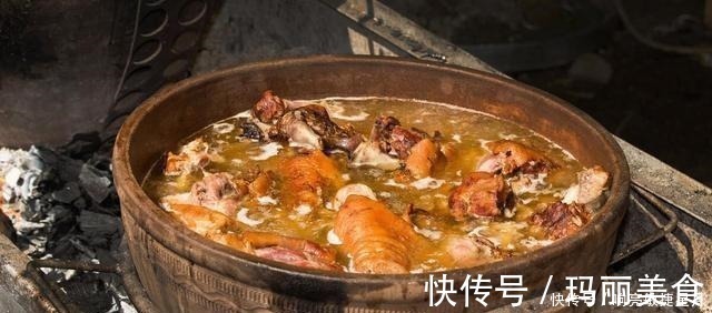 羊汤|炖羊肉时，只需要牢记3个技巧，羊肉又烂又软，羊汤还不会膻！