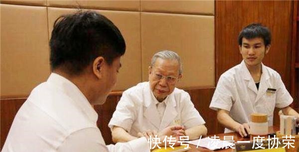 西医|为什么“好中医”大多隐藏在民间,却不在大医院中原因让人敬佩