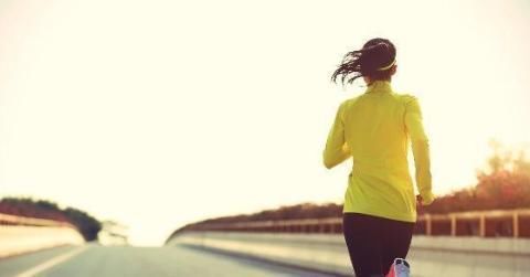 医生|吃大蒜能软化血管？医生：牢记4件事，血栓见你绕道走！