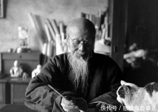 难怪|齐白石画《蝉》如指甲盖般大放大10倍惊呆了,难怪值8亿