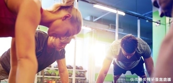 保护血管|男性每天坚持做俯卧撑,坚持一段时间,几个好处会找上门