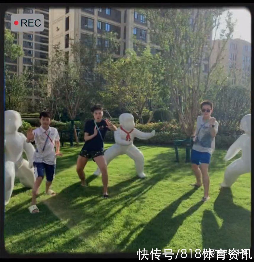 吴春婷|干饭人!全红婵随广东队出席奥运庆功宴,每人一盅靓汤红姐笑容灿烂
