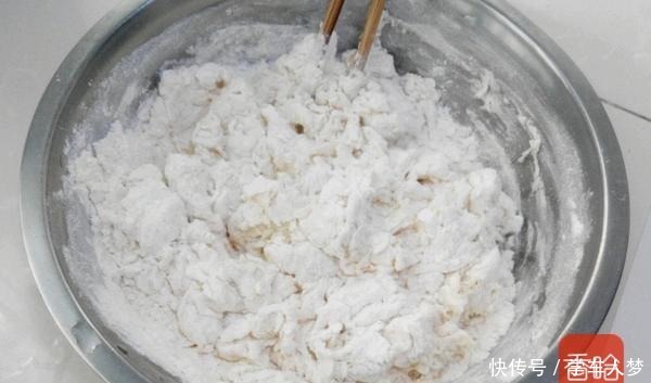 奶奶拿手的“香酥牛肉饼”,吃了10年没吃腻,香到没朋友