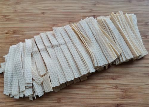 东北家常菜油淋干豆腐，教你这样做，劲道嫩滑，比肉菜还受欢迎