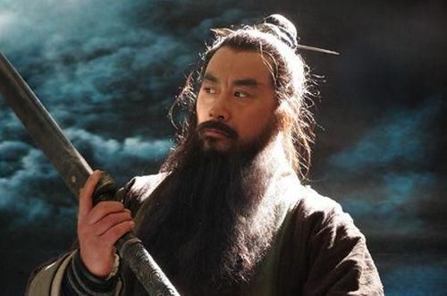 小衙内#梁山上比吴用心还黑的人，表面忠义善良，却在兄弟落难时原形毕露