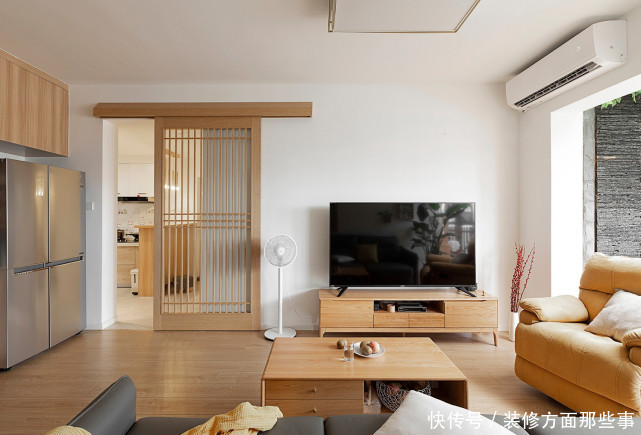 吧台|89平日式风二居室,将吧台柜子变成鞋柜,与开放式的厨房互动