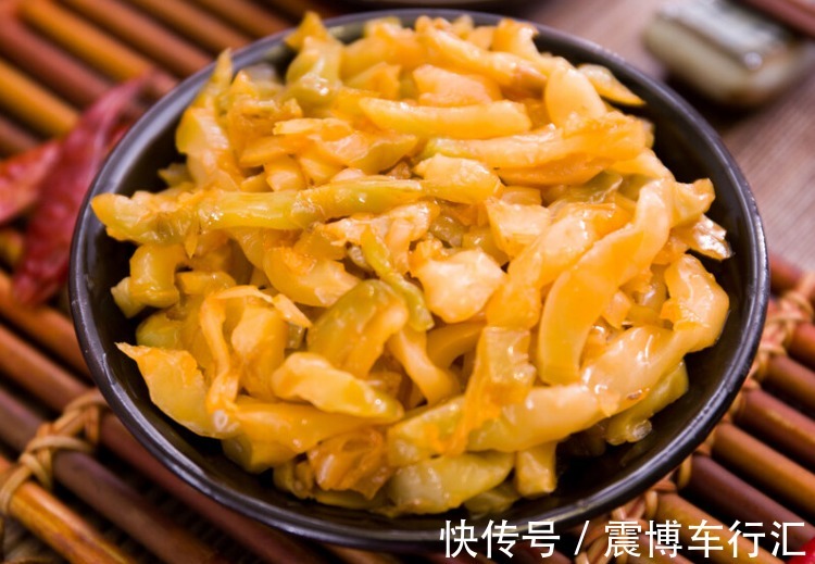 老人|上了岁数的人一般都有三高,管住嘴少吃6种食物,轻松避免