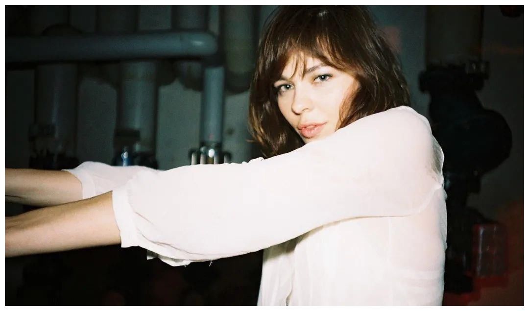 Nina Kraviz：Techno DJ的地下与主流