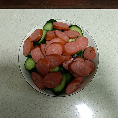 黄瓜炒火腿肉