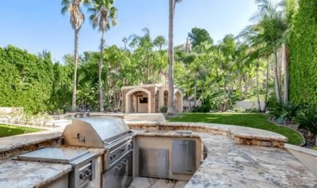 豪宅|參觀董卿在美國的豪宅,超豪華衛(wèi)生間 一棟樓不下十個(gè)衛(wèi)生間