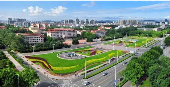 城区|城阳中心城区的稀缺时代：谁能代言城市人居梦想？