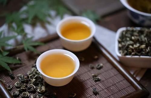  血管|预防血管堵塞，谨记“三戒、三常、三动作”，血管健康人长寿！