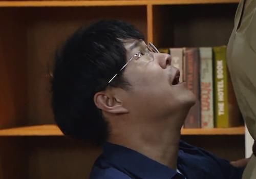 本是一场毫无悬念的比拼,奈何队友太坑人