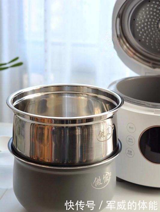 天冷,这早餐一定要试试,制作不过五分钟,比芝士蛋糕更细腻!