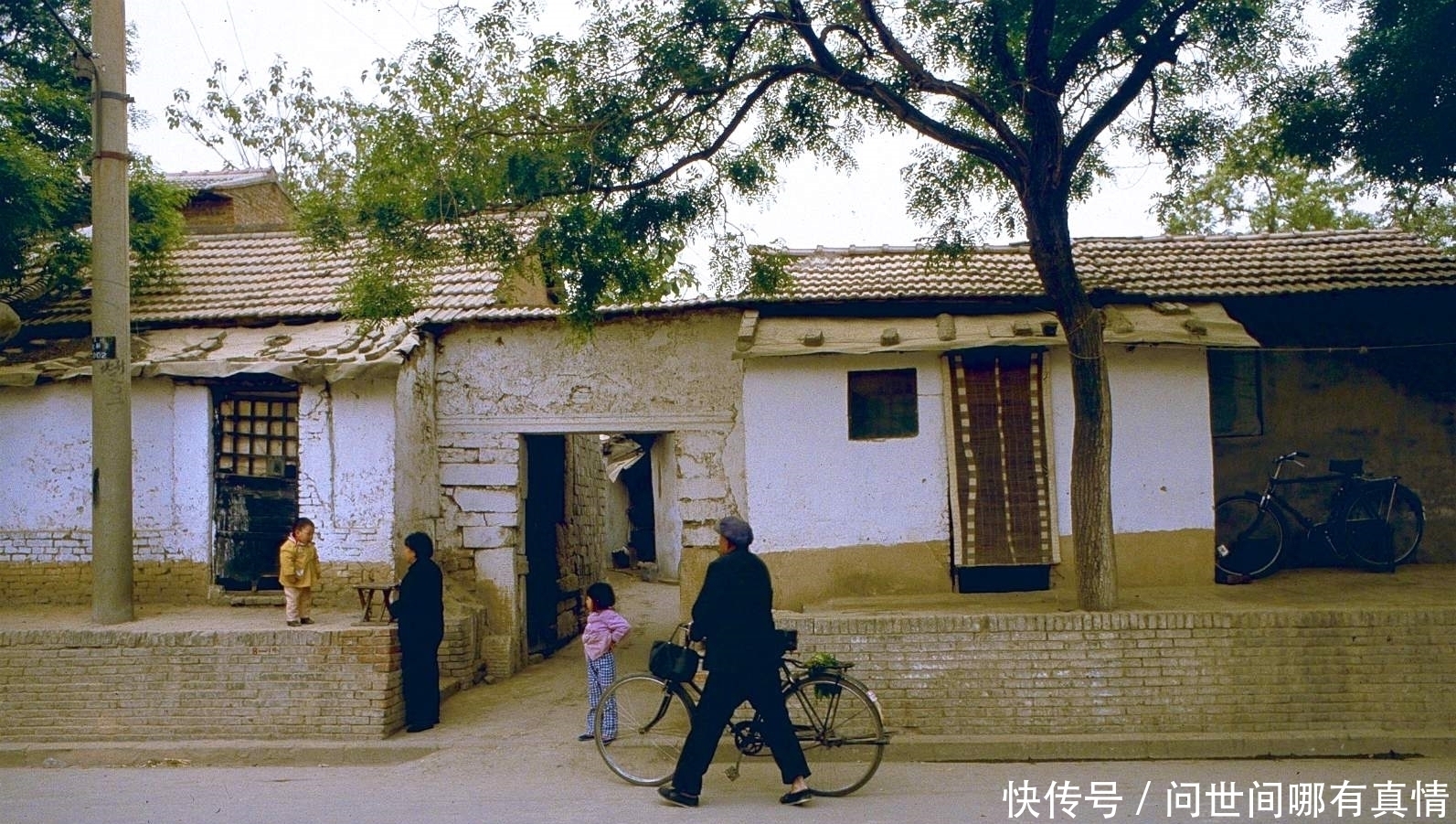 便宜|直击上世纪八十年代不穷不富日子舒坦,冰棒小吃干净又便宜