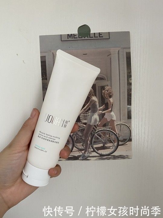 曾因便宜被看不起的洗面奶，如今销量稳居榜首，网友：碾压大牌