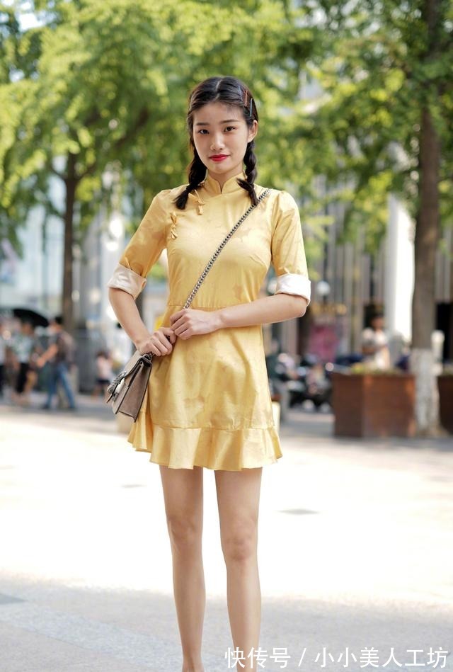 搭配 黑白配过时了,试试这几组“彩色穿搭”,时髦又显白,黄皮也能穿!