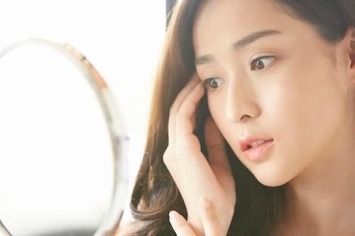 88岁院士，研究皮肤50余年，提醒：少吃2“黄”，皱纹或慢慢减少