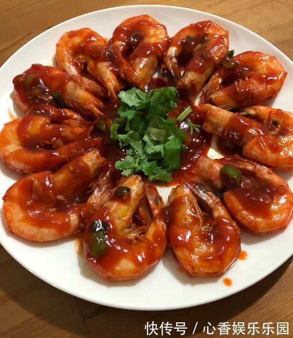 老人|老人就应常吃粗茶淡饭医生大错特错，老人更应该多吃3种肉