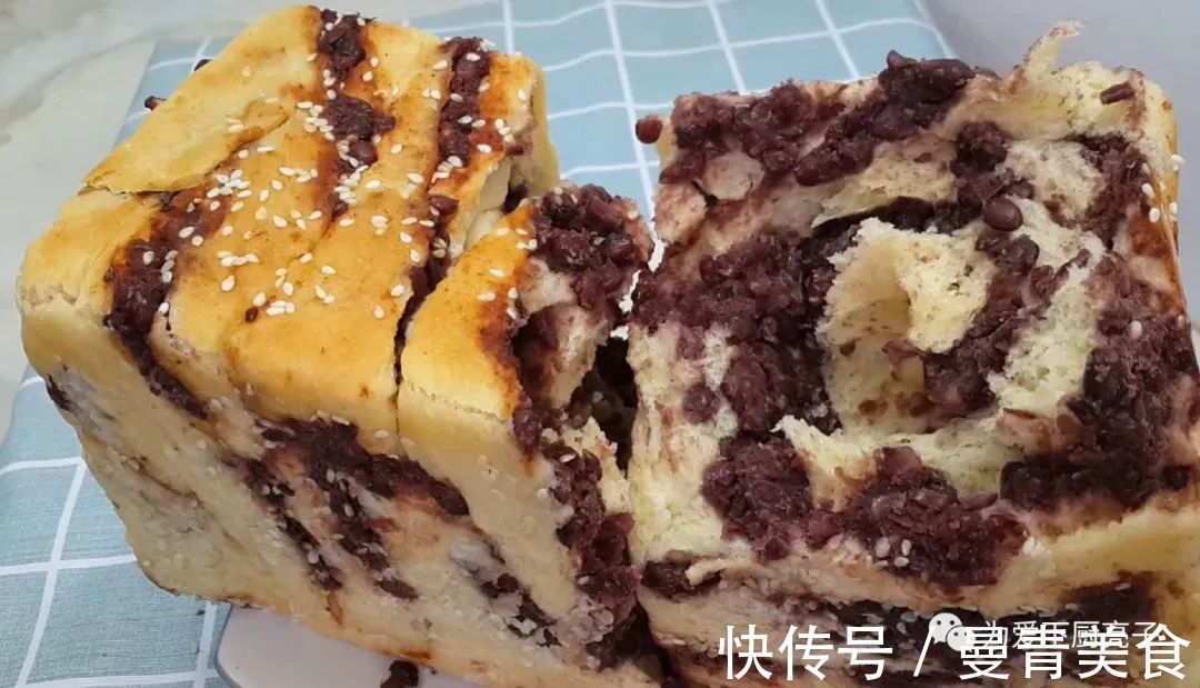 红豆面包|家常红豆面包做法，两勺卷一卷，松软香甜又解馋，学会都能开店了