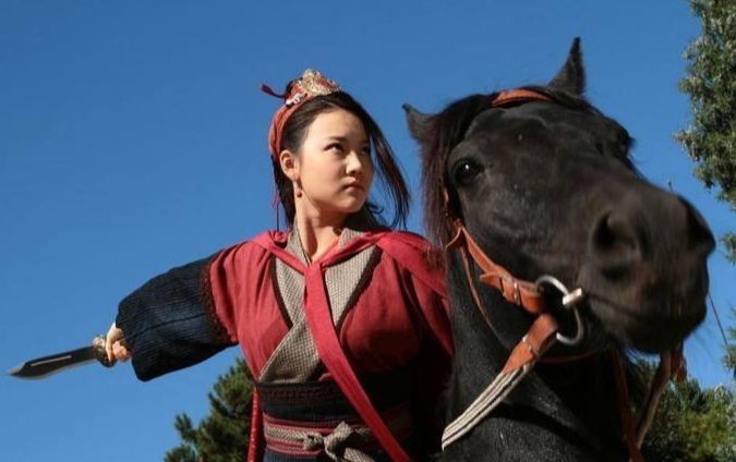 许配给|宋江心计有多深?做一回媒人,却把扈三娘许配给王英,而非林冲!