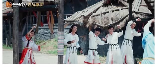 邓伦|《密逃3》邓伦比心功再现江湖，杨幂故地重游《三生三世》狐狸洞