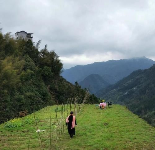 狮石公路|皖南天路行：徽州蜈蚣岭村美丽又安静，我在这里玩爽了