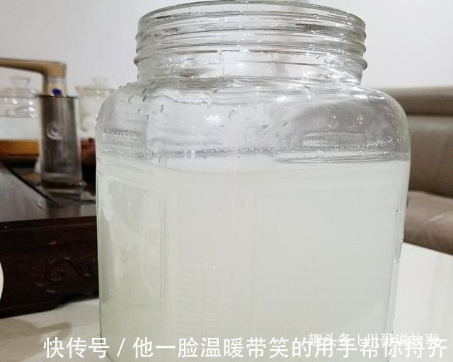 用清水腌酸豆角大厨别再这样做,改用淘米水,豆角好吃还节约