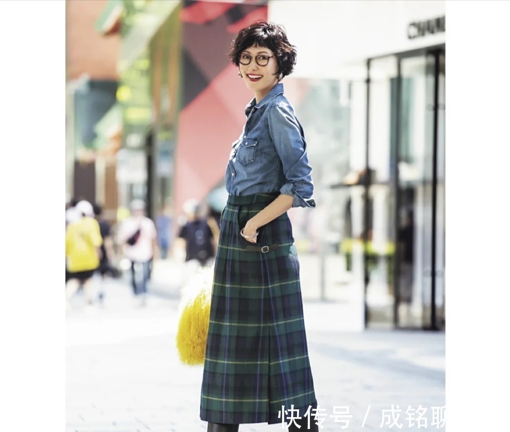 选用|过了四十岁的女人更要注重衣品,试试这三种减龄搭配,优雅又高级