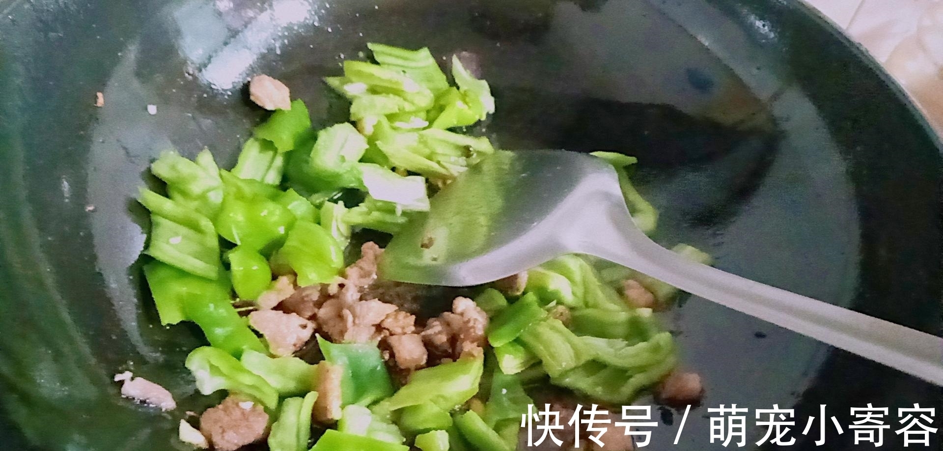 含有|它含有卵磷脂，可有效防止血管硬化，要预防心血管疾病，就吃它！